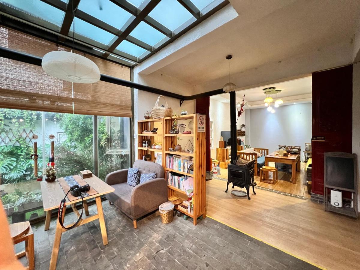 Dali Buxianshan Boutique Guesthouse-In Dali Ancient City,Near Three Pag Odas And Erhai Lake,Provide Tour Guide Service And Local Experience Bagian luar foto