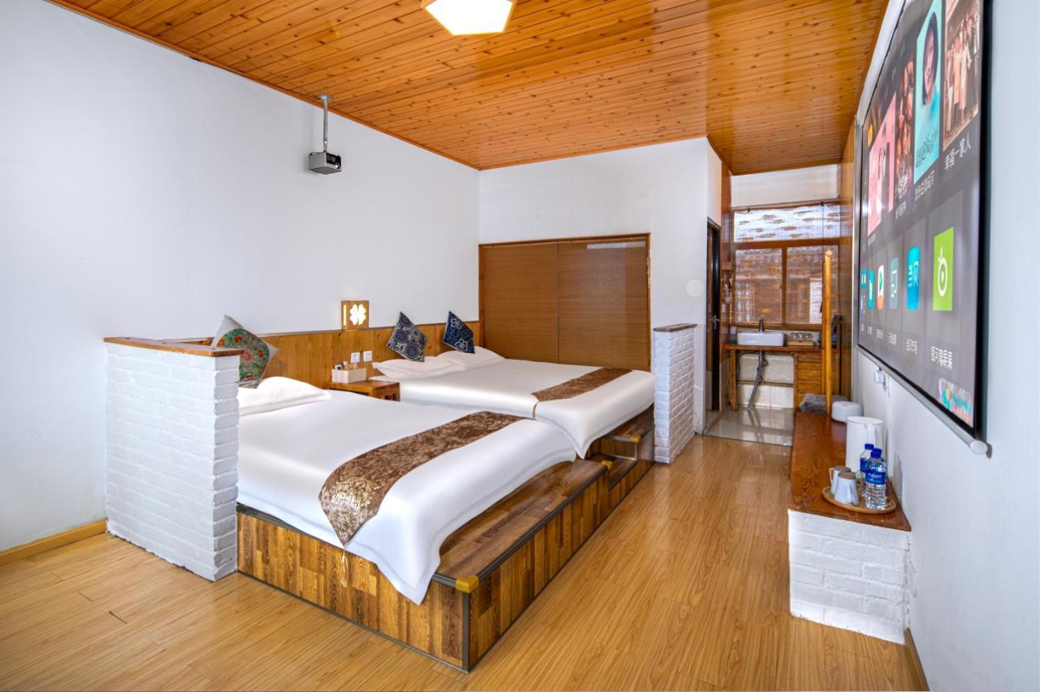 Dali Buxianshan Boutique Guesthouse-In Dali Ancient City,Near Three Pag Odas And Erhai Lake,Provide Tour Guide Service And Local Experience Bagian luar foto