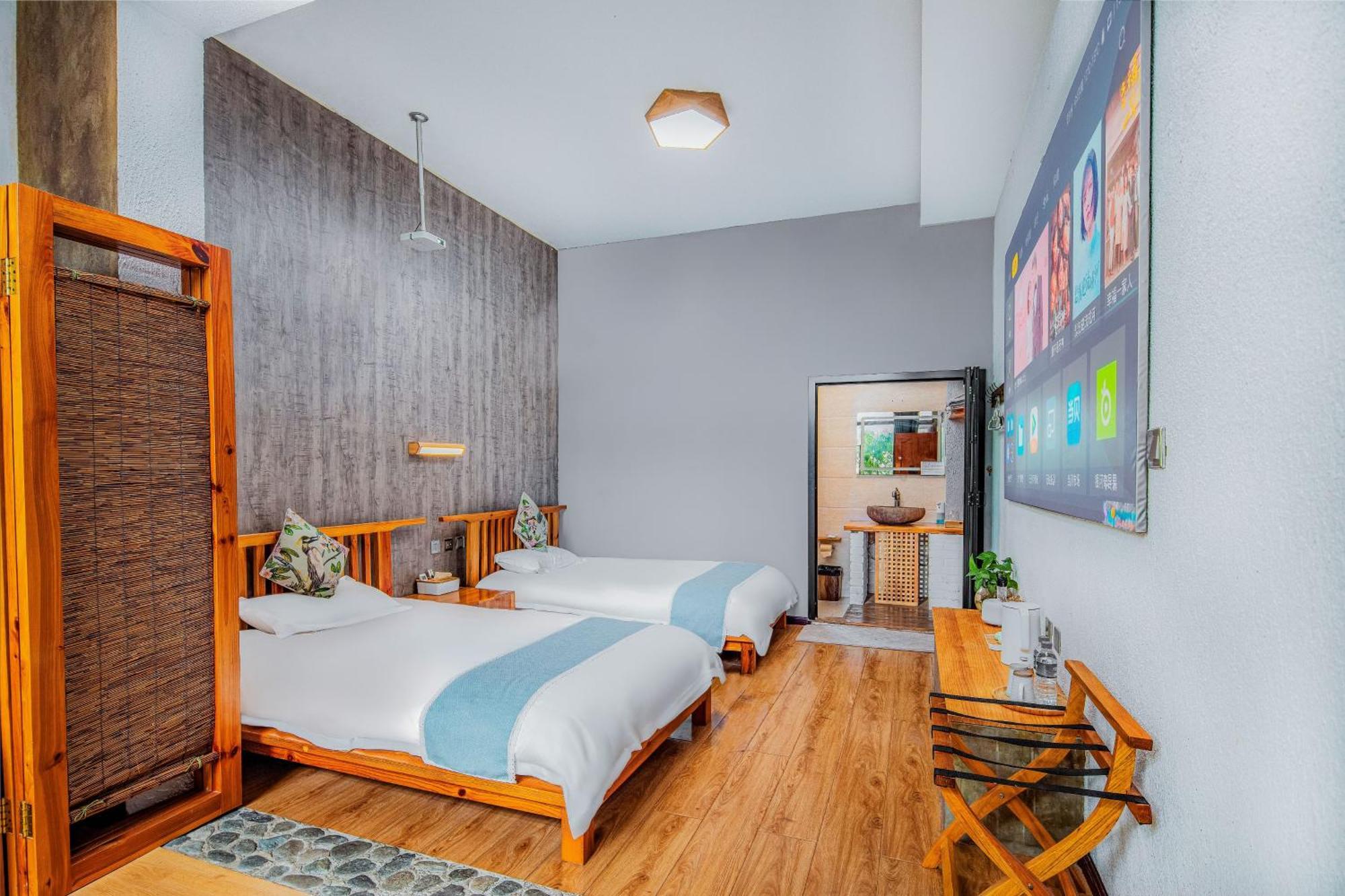 Dali Buxianshan Boutique Guesthouse-In Dali Ancient City,Near Three Pag Odas And Erhai Lake,Provide Tour Guide Service And Local Experience Bagian luar foto